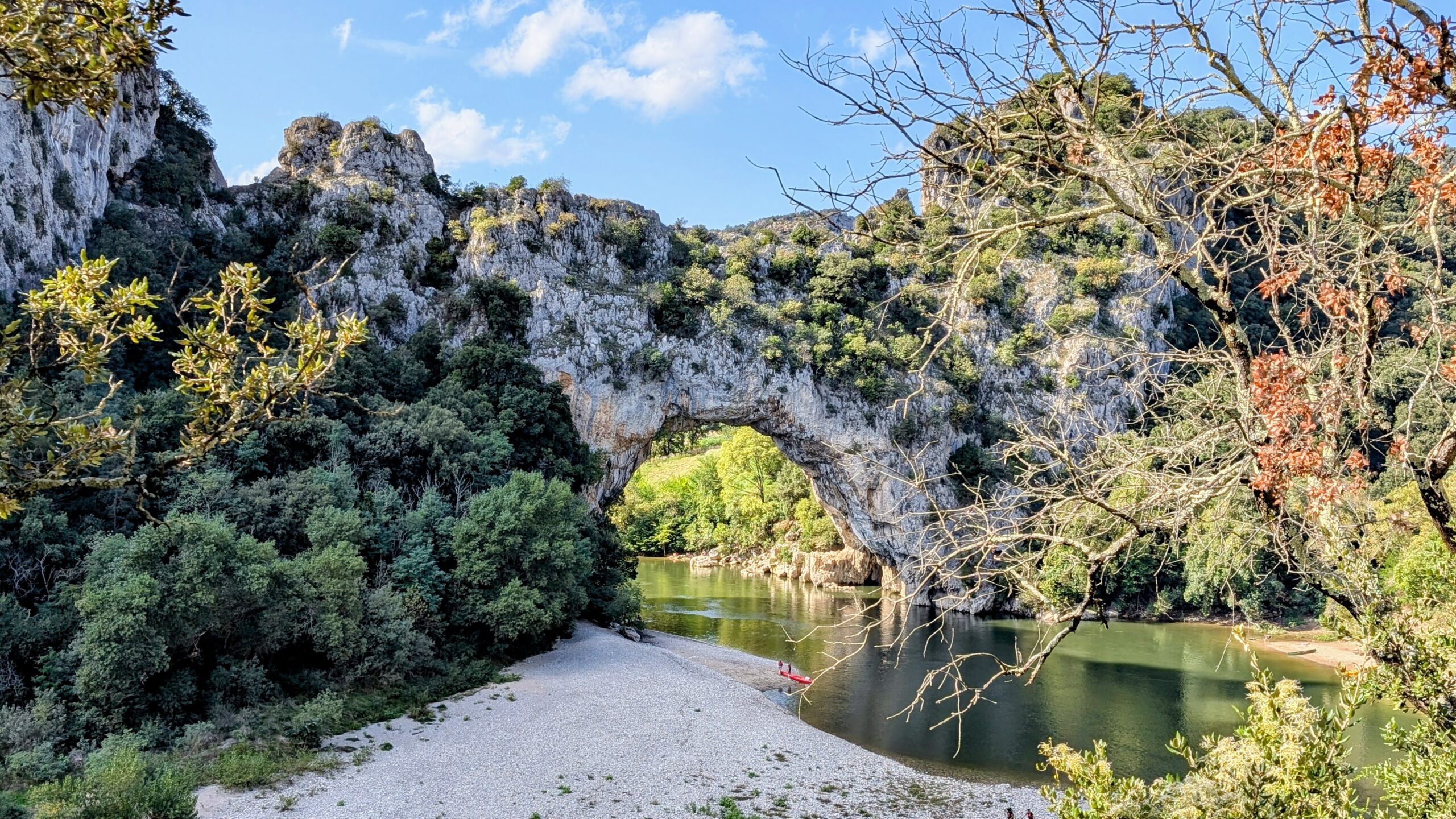 Catherine - vallon_pont_d_arc