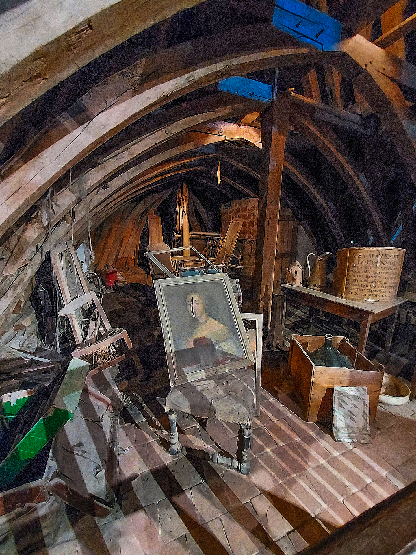 Dominique - Abandonnés au grenier