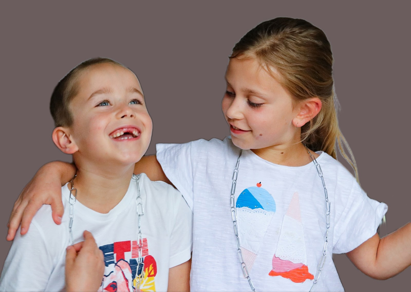 Dominique - éclater de rire