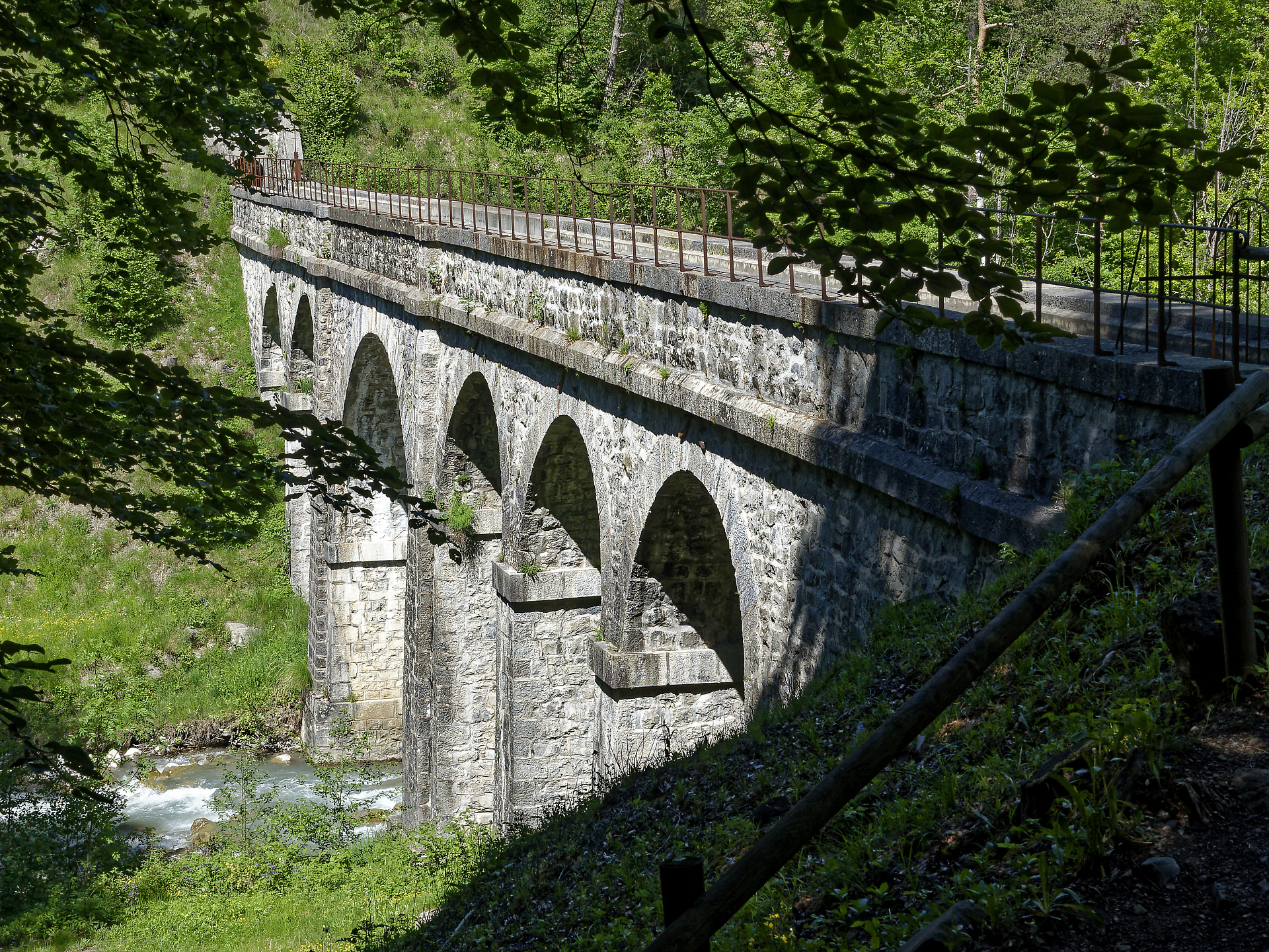 Joël - pont aqueduc_