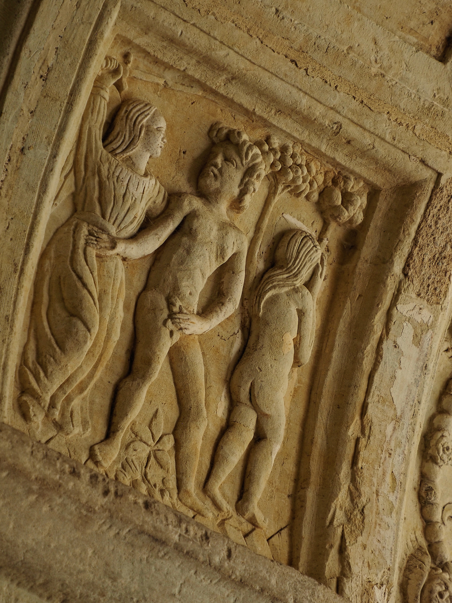 Joel - tenues minimalistes