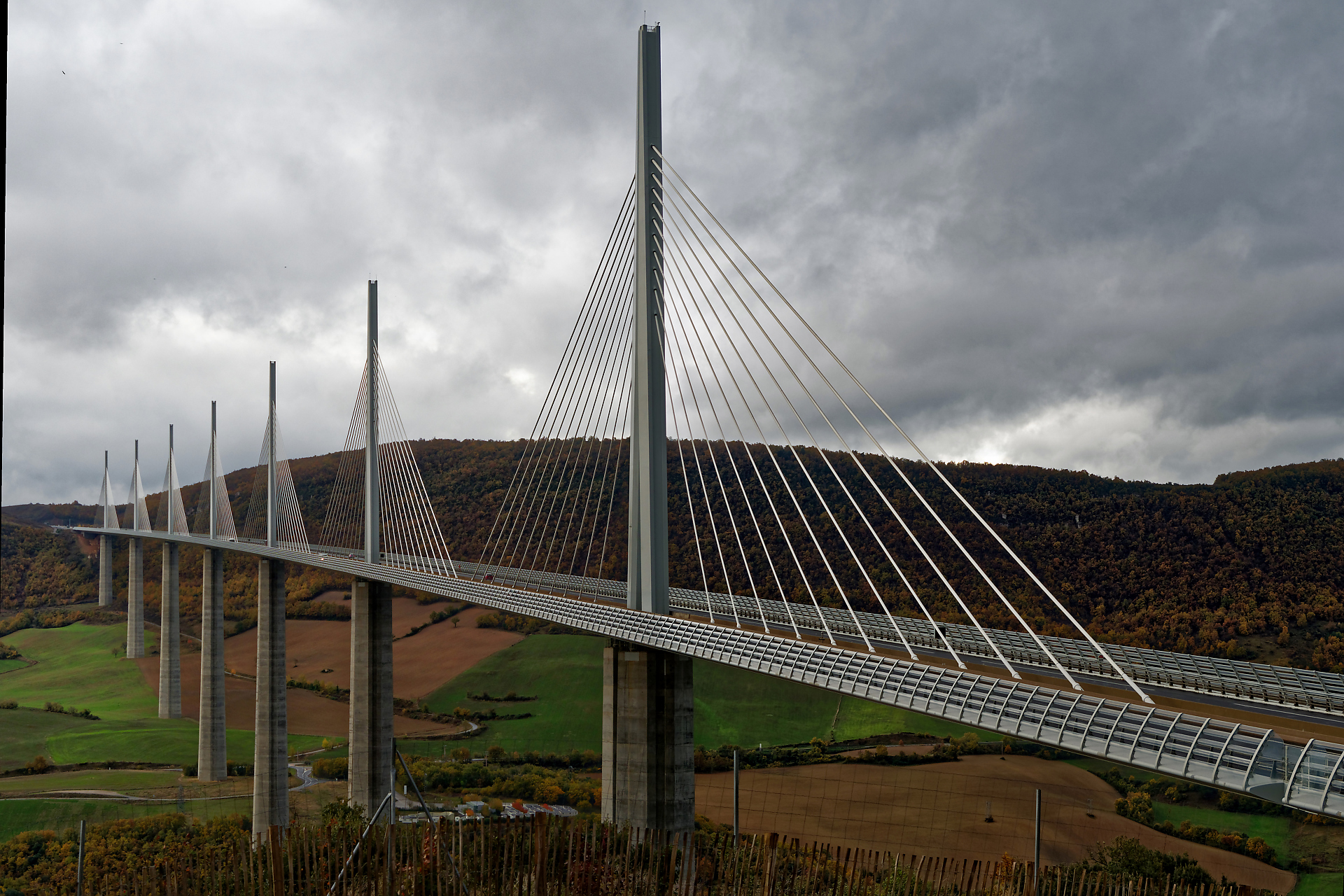 Joel-viaduc-de-Millau