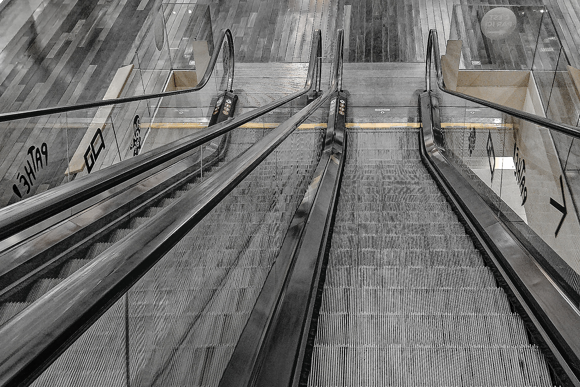 Joël_escalator_