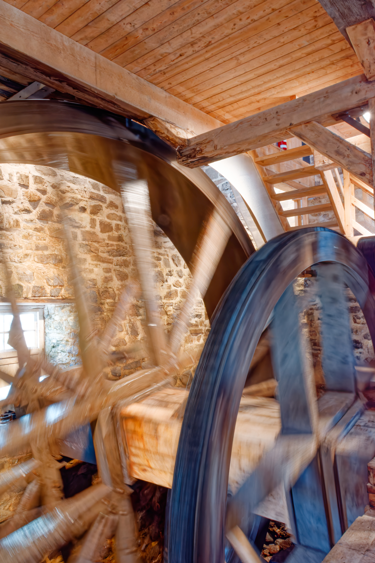 SERGE - QUE TOURNE LA ROUE