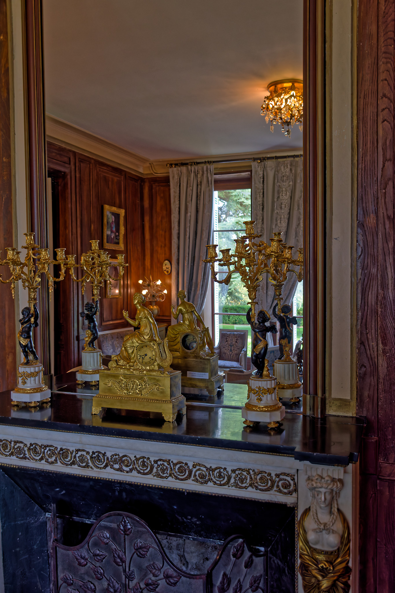 Serge - Chateau de Rochecotte5 reflets salon