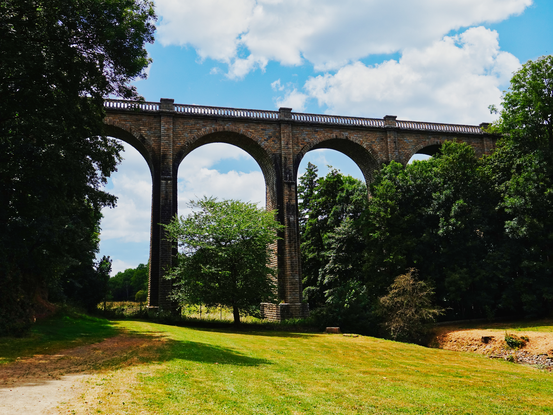 thierry - - viaduc ferré de Maulévrier
